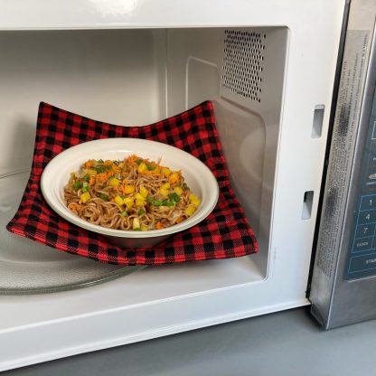 Red Gingham Bowl Buddy - Microwaved