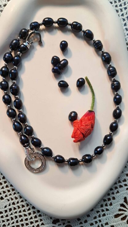 black pearl handmade necklace